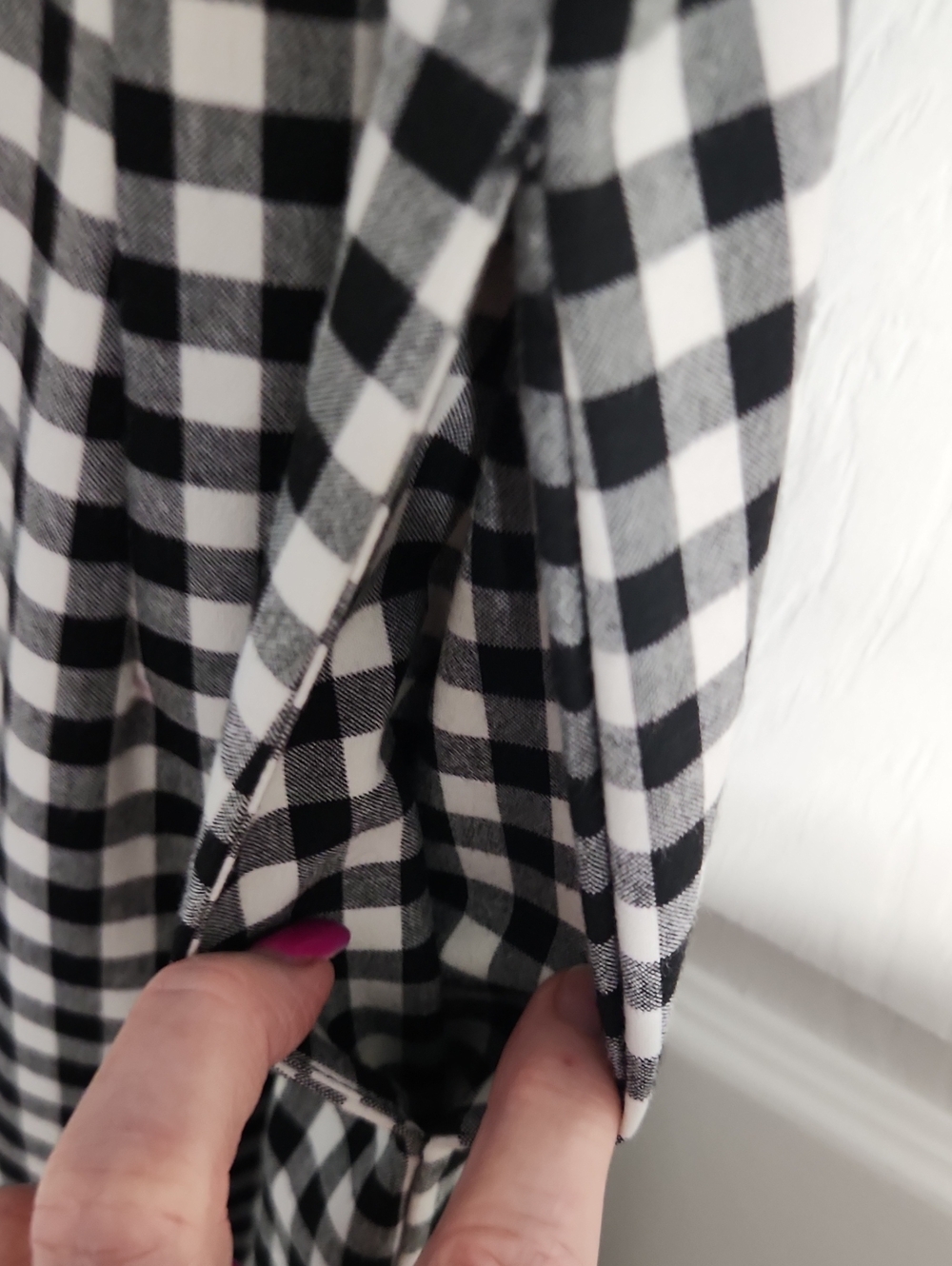 NWOT. NY&CO. Gingham Puff Sleeve Wide-leg Jumpsuit Sz.M Black/White - Picture 8 of 15